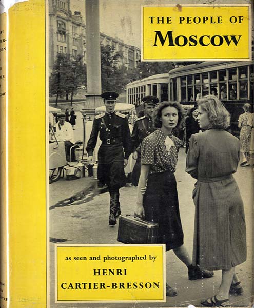 Первое издание "The People of Moscow"