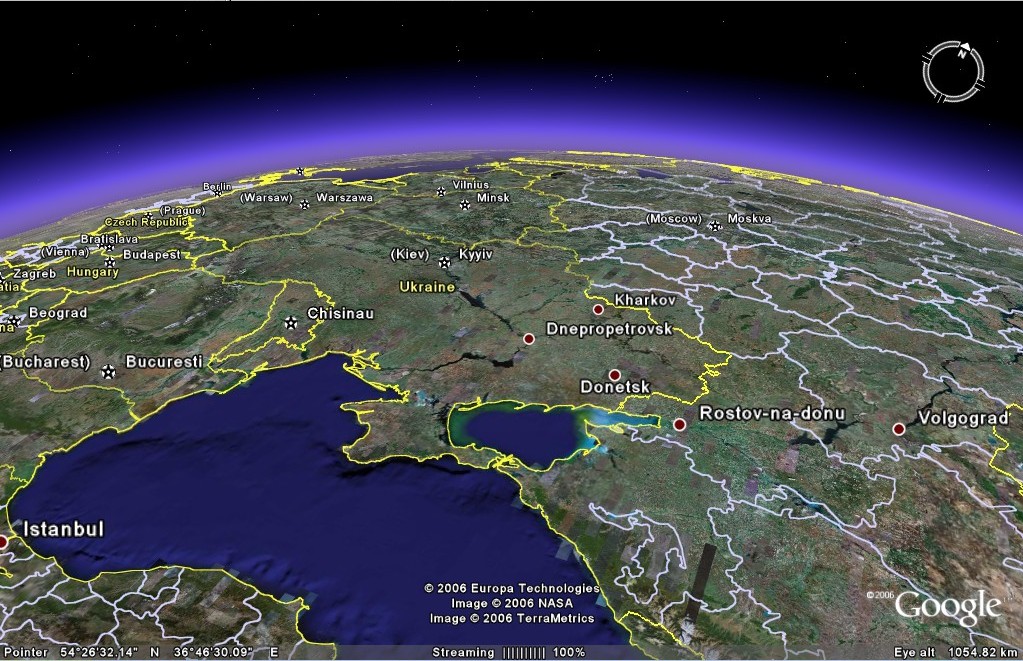 Кликни по картинке - следующий снимок - Украина с высоты 236 км